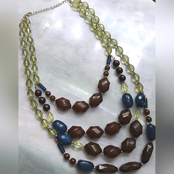 BEADED Layered Necklace - Picture 1 of 5